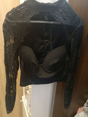 Bustier with black lace one size