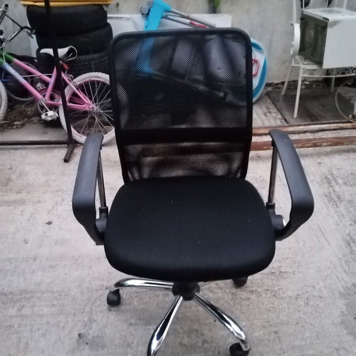Office chair with arms used, anthracite mesh