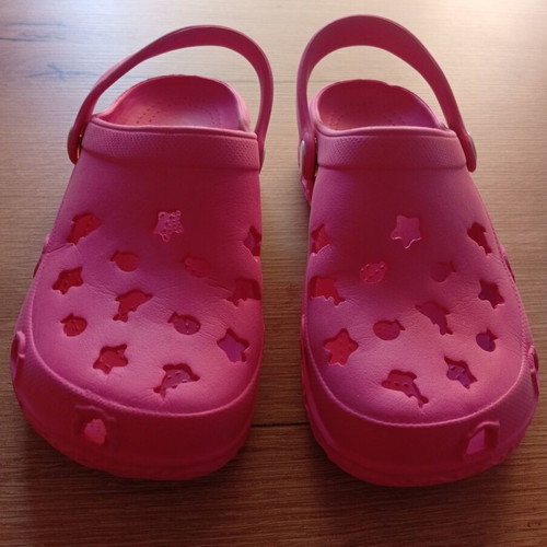Gioseppo Kids beach clogs size 32/33 like new, pink