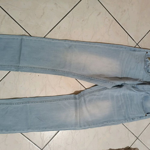 Lois pants waist 31/32 like new