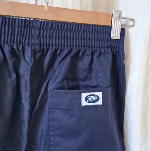 Hipster Bermuda shorts like new, blue canvas with pockets