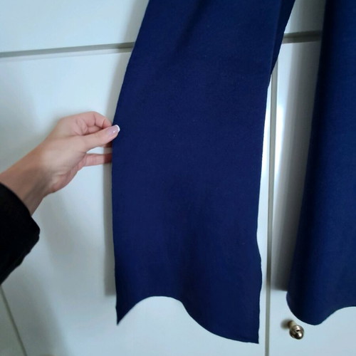Blue scarf new 0.30 by 1.80