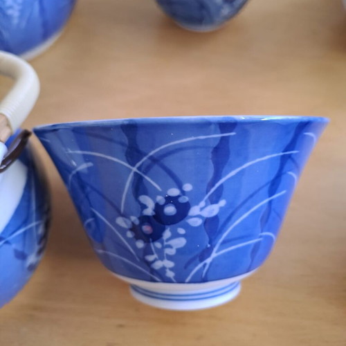Japanese Tea Set like new, 4 pieces