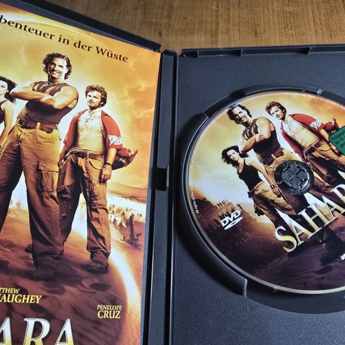 Sahara DVD like new, action adventure with Matthew McConaughey