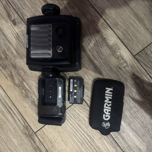 Garmin GPSMAP 478 and GPSMAP 188C Sounder used, no cables