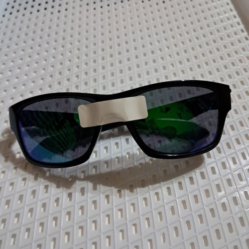 Oakley Jupiter OO9135-05 sunglasses new, polished black frame with Jade Iridium lenses