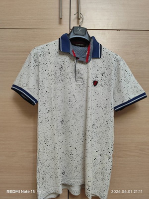 Mohicans Black Line short-sleeve shirt used, size Large, white with black splatters