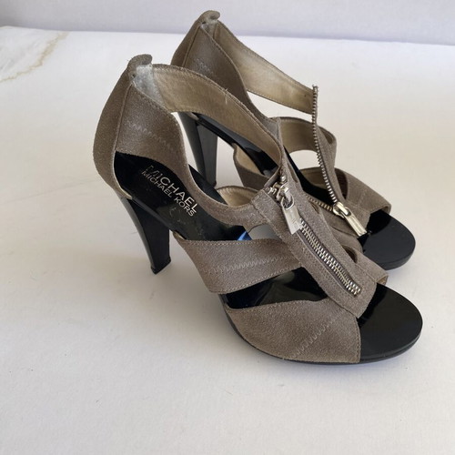 Michael Kors suede sandals used, size 38.5, gray with zipper