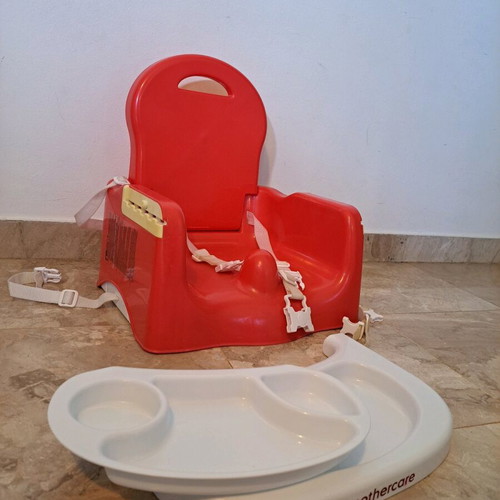 Mothercare portable baby feeding seat like new