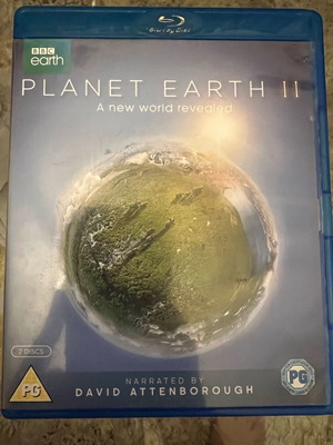 Planet Earth 2 BBC Series Blu-Ray boxset like new with English subtitles