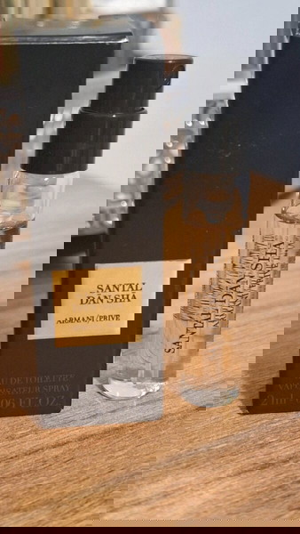 ARMANI PRIVE, SANTAL DAN SHA