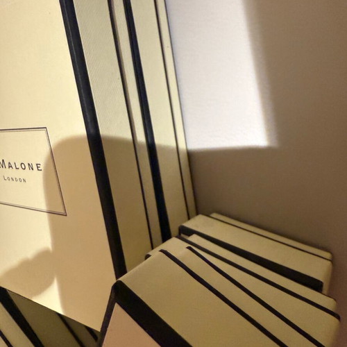 Jo Malone boxes three different sizes like new