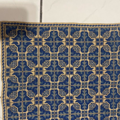 Cross-stitch table runner like new