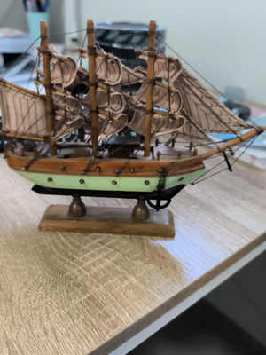 Vintage ship model like new premium sailing ship