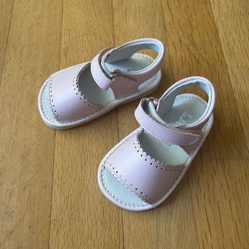 Lapin Toddler Leather Sandal Size 20 New
