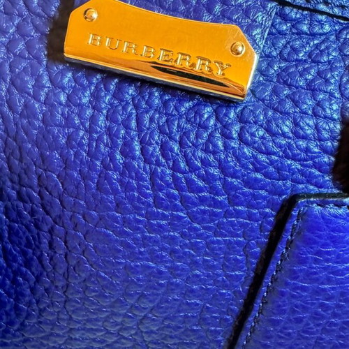 Burberry Heritage Grain leather blue handbag new