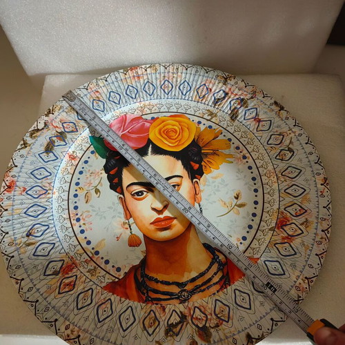 Plastic decorative tray used condition