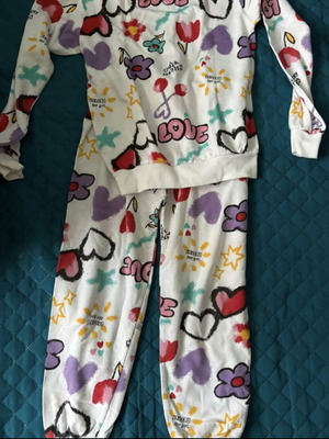 Girls' pajama like new, white with multicolor patterns, 11 years 146 cm