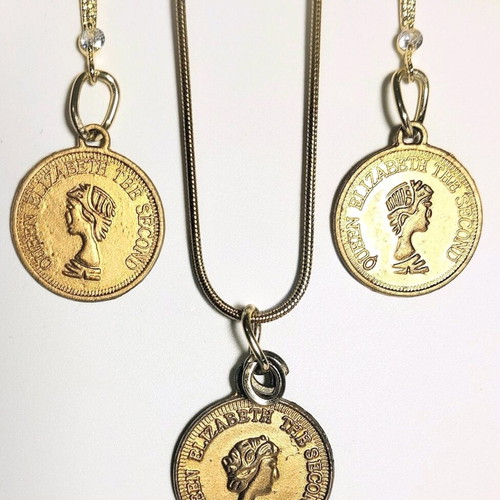Queen Elizabeth jewelry set gold color new