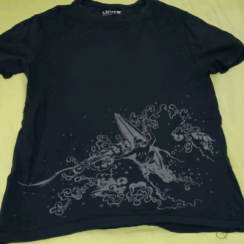 T-shirts pack of 3 used, Diesel, Levi's, Sisley, size M