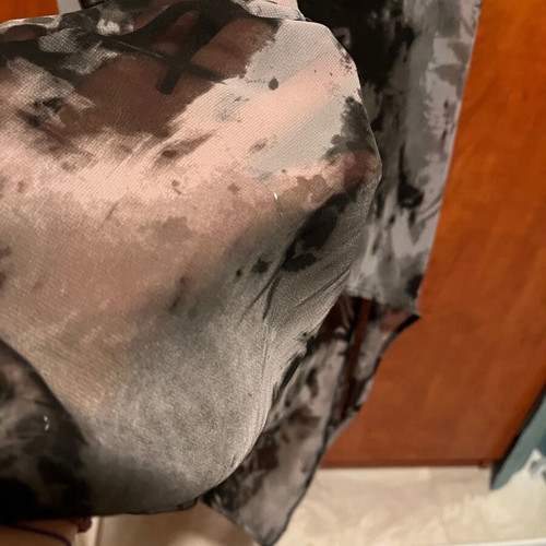 H&M Divided Tie-Dye Print Shirt like new, size S, black and grey