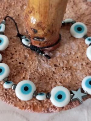 Handmade bracelet with eye beads and adjustable clasp, new