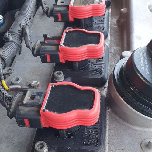 Adapters for R8 Multipliers in 1.8T 20V Engines new, 4 pcs