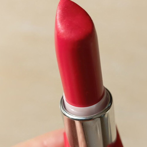 Clinique mini lipstick used 08 CHERRY POP