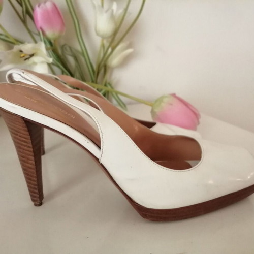 Sergio Rossi peep toes pumps used, white, size 38