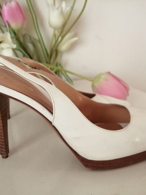 Sergio Rossi peep toes pumps used, white, size 38