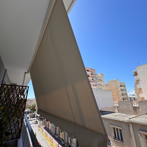 Awning fabric like new with dimensions 3.70x2.20 m