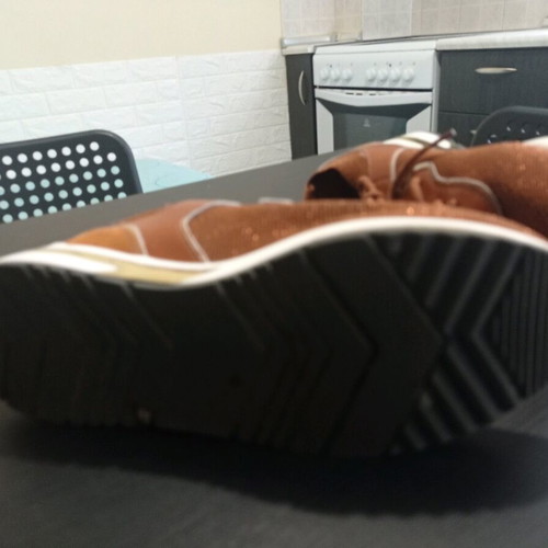 La Strada women's sneakers like new, brown with gold details