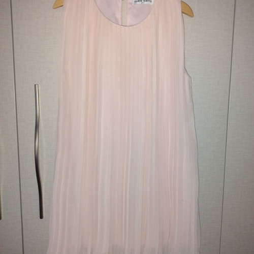 Ebita girls' pleated dress, age 8, light fabric