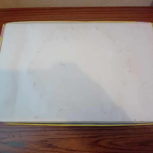 To Kapelaki Pou Petaei board game like new, Greek 1970 Vasileiadis