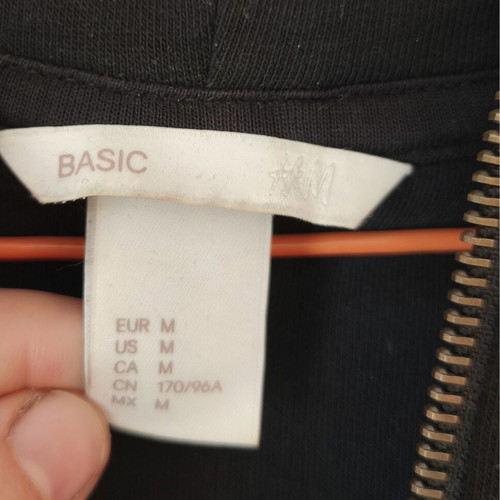 H&M jacket used with hood and pockets, size M, black