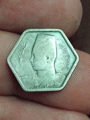 Egypt 2 Piastres Qirsh 1944 silver coin used, King Farouk I