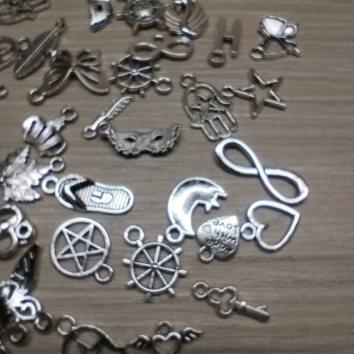 Charms new, set of 50 metal brass alloy designs for DIY bracelets