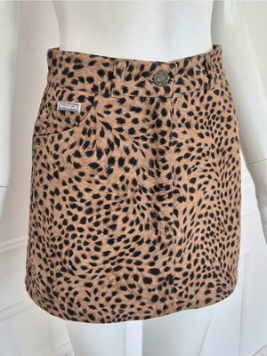 Fendissime vintage leopard mini skirt
