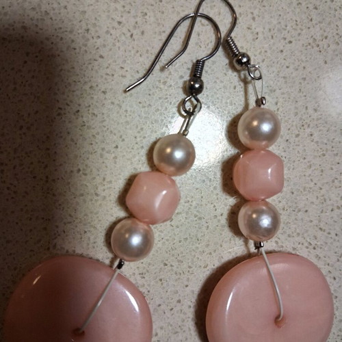 Vintage 90s handmade earrings with pink beads and pearls, like new