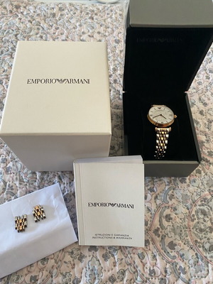 Γυναικείο Ρολόι Emporio Armani σαν καινούργιο, AR1926, δίχρωμο χρυσό
