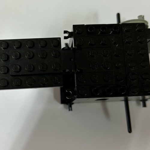 Lego 6061 Siege Tower 1984 used, with wear and missing parts