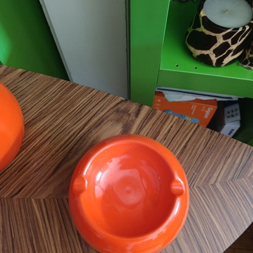 70s vintage vase with matching orange ashtrays used
