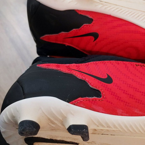 Nike Phantom GX CLUB football shoes like new, size 44