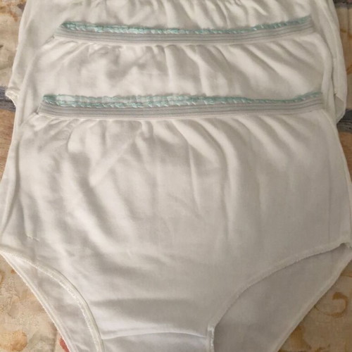 Lingerie set size 54 new, white