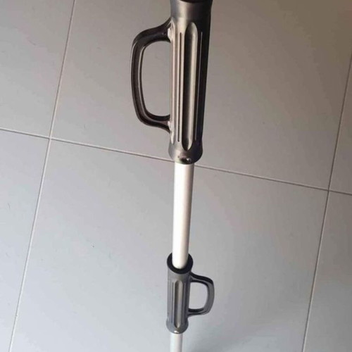Mop with automated wringing system new, aluminum