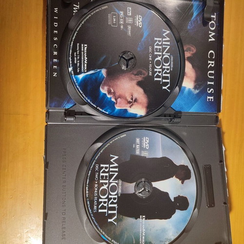 Minority Report Special Edition DVD like new with subtitles