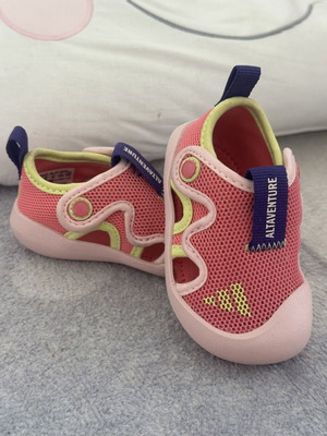 Adidas baby sandals size 19 like new