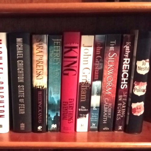 Collection of 10 English Large-Size Books like new, crime and legal thrillers