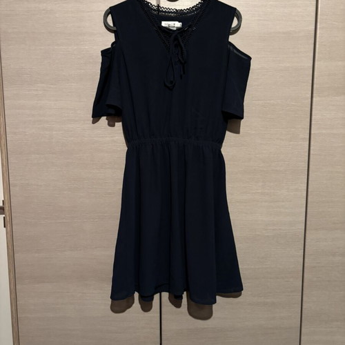 Molly Bracken Navy Cold Shoulder Dress size S like new