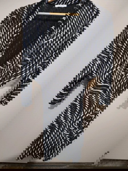 Φόρεμα με πλέξη που γυαλίζει Zara